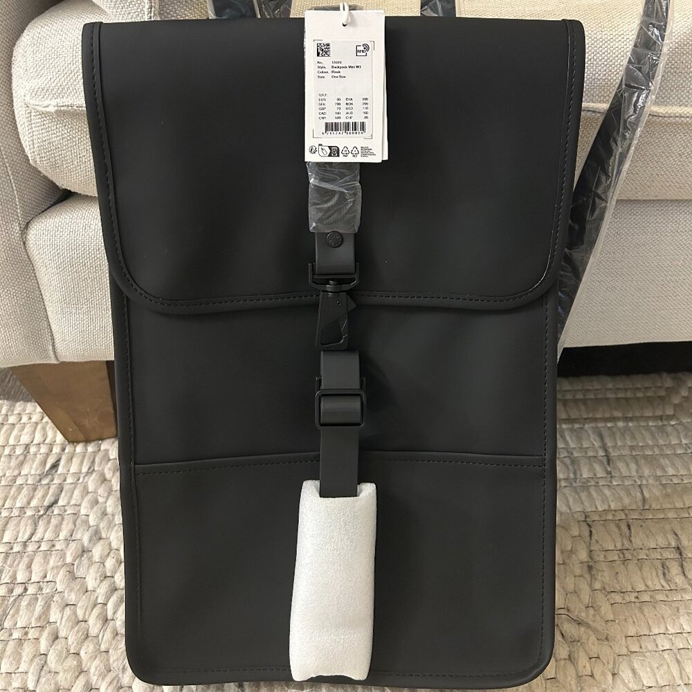 *BRAND NEW* Rains Backpack 9L